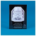 Stormtrooper-Stoneworks-Helmet-Bookend-Gentle-Giant-006.jpg