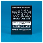 Stormtrooper-Stoneworks-Helmet-Bookend-Gentle-Giant-007.jpg