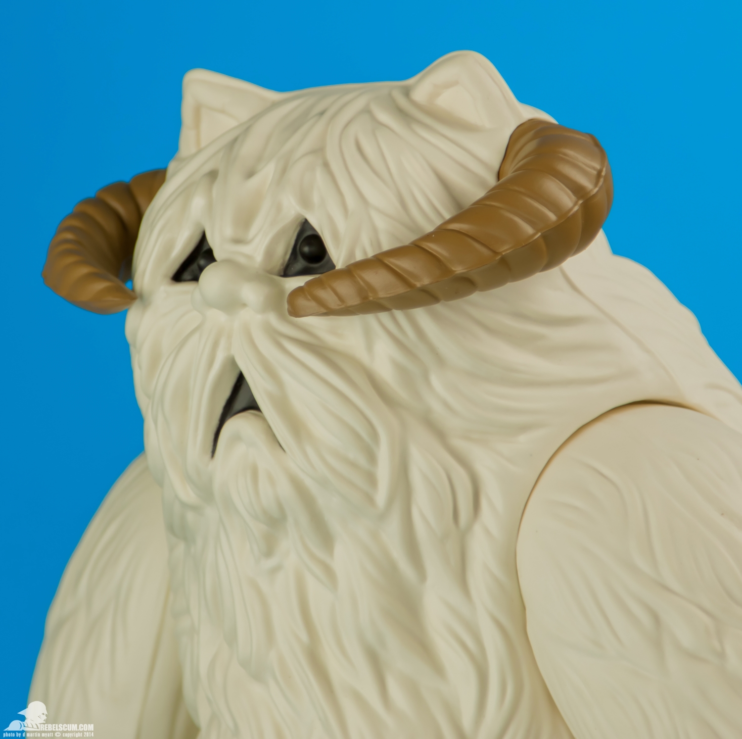 Wampa-Gentle-Giant-Ltd-Jumbo-Kenner-007.jpg