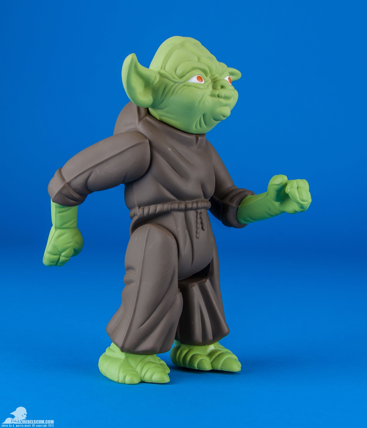 Yoda-Holiday-Edition-Gentle-Giant-Ltd-Jumbo-Kenner-006.jpg
