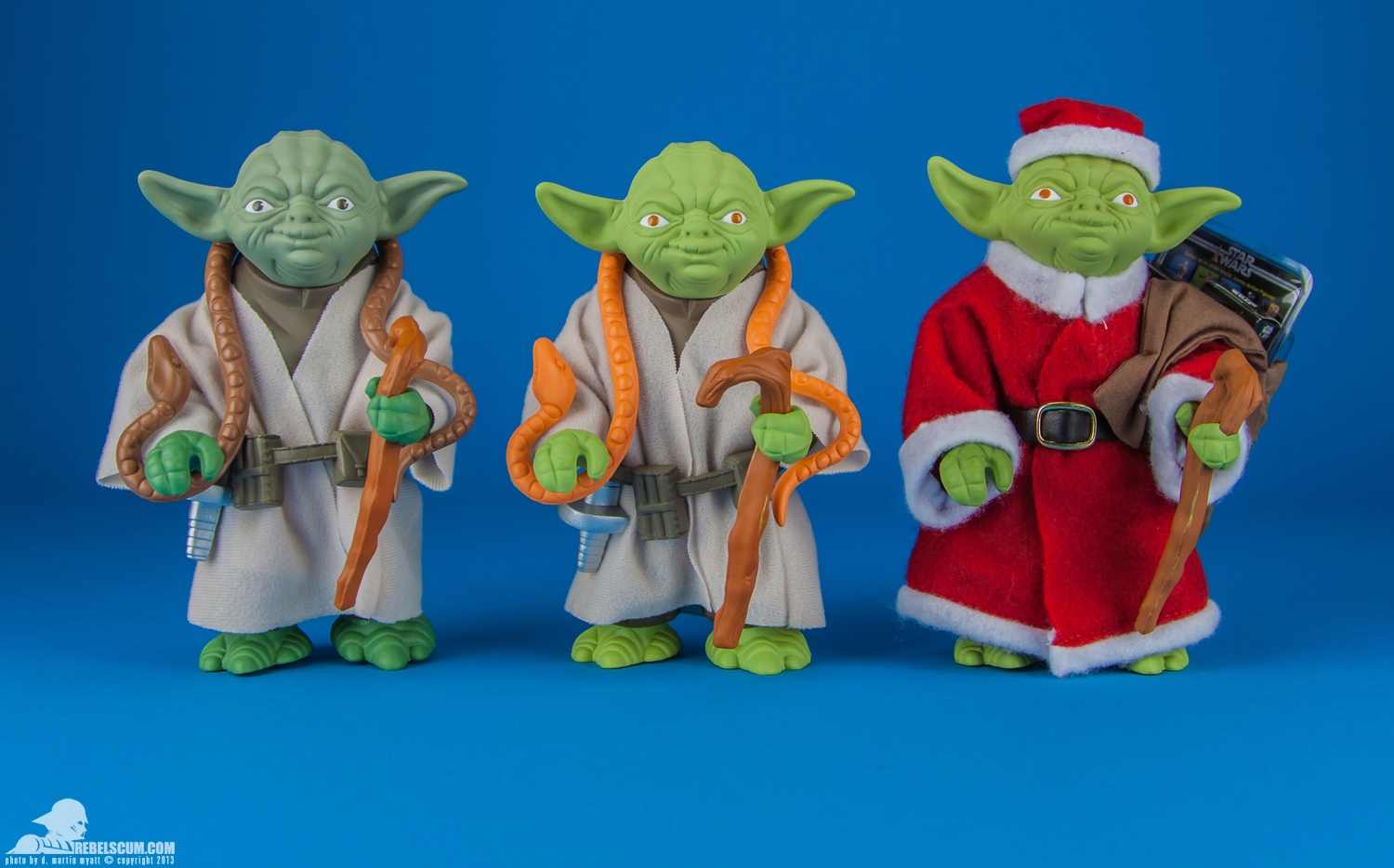 Yoda-Holiday-Edition-Gentle-Giant-Ltd-Jumbo-Kenner-026.jpg