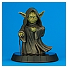 Yoda-Ilum-Statue-Star-Wars-Clone-Wars-Gentle-Giant-001.jpg