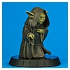 Yoda-Ilum-Statue-Star-Wars-Clone-Wars-Gentle-Giant-002.jpg