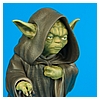 Yoda-Ilum-Statue-Star-Wars-Clone-Wars-Gentle-Giant-006.jpg