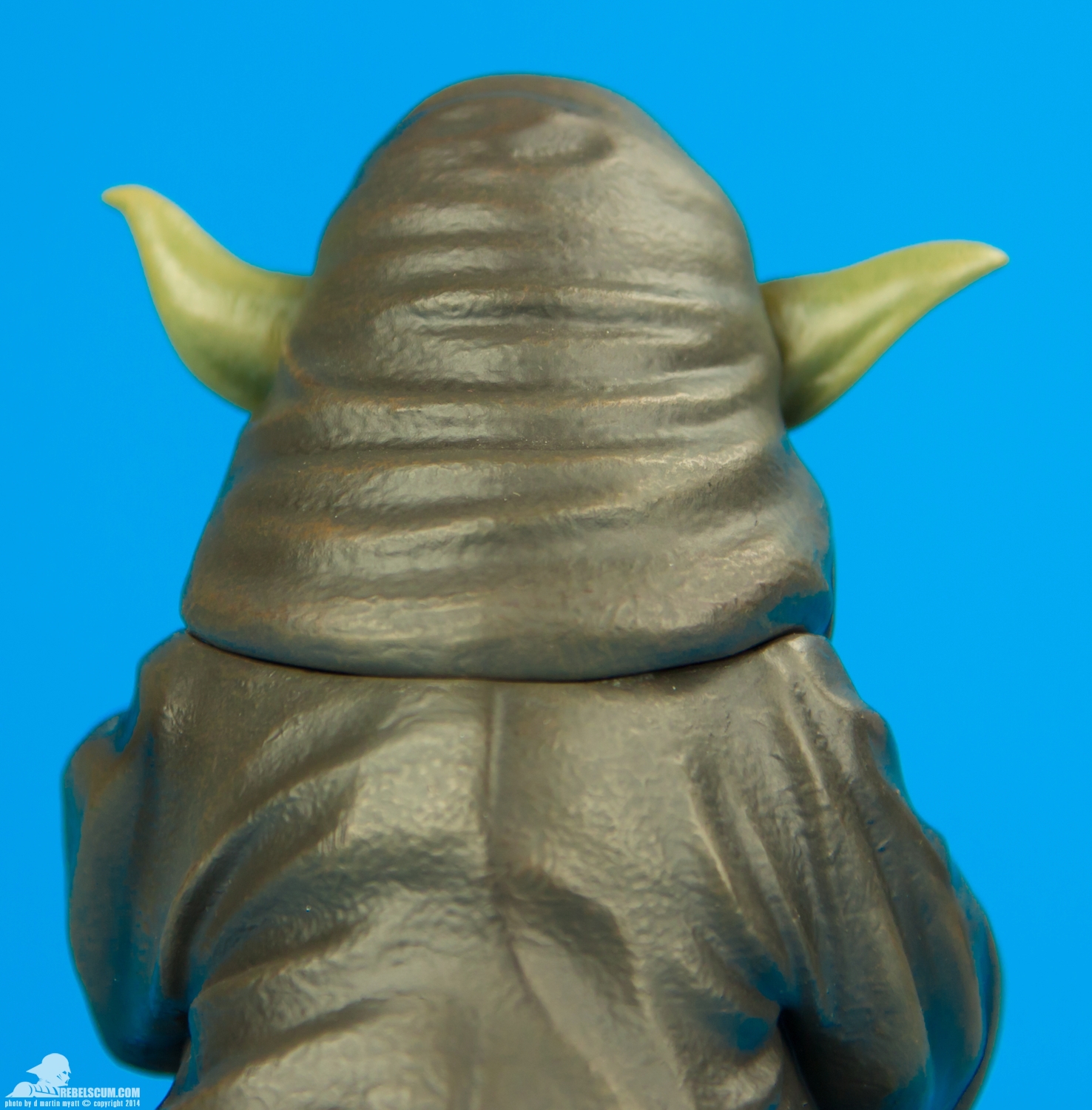 Yoda-Ilum-Statue-Star-Wars-Clone-Wars-Gentle-Giant-008.jpg