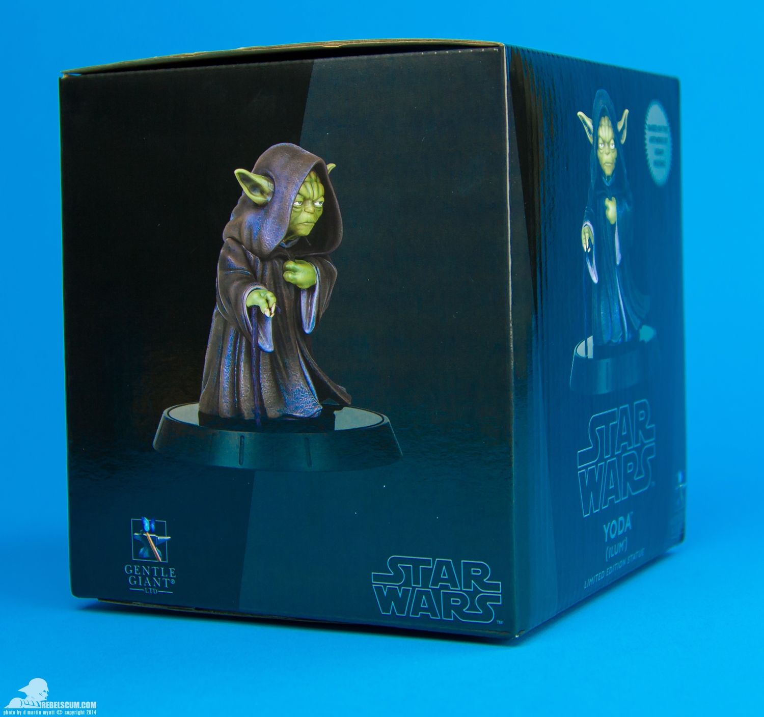 Yoda-Ilum-Statue-Star-Wars-Clone-Wars-Gentle-Giant-022.jpg