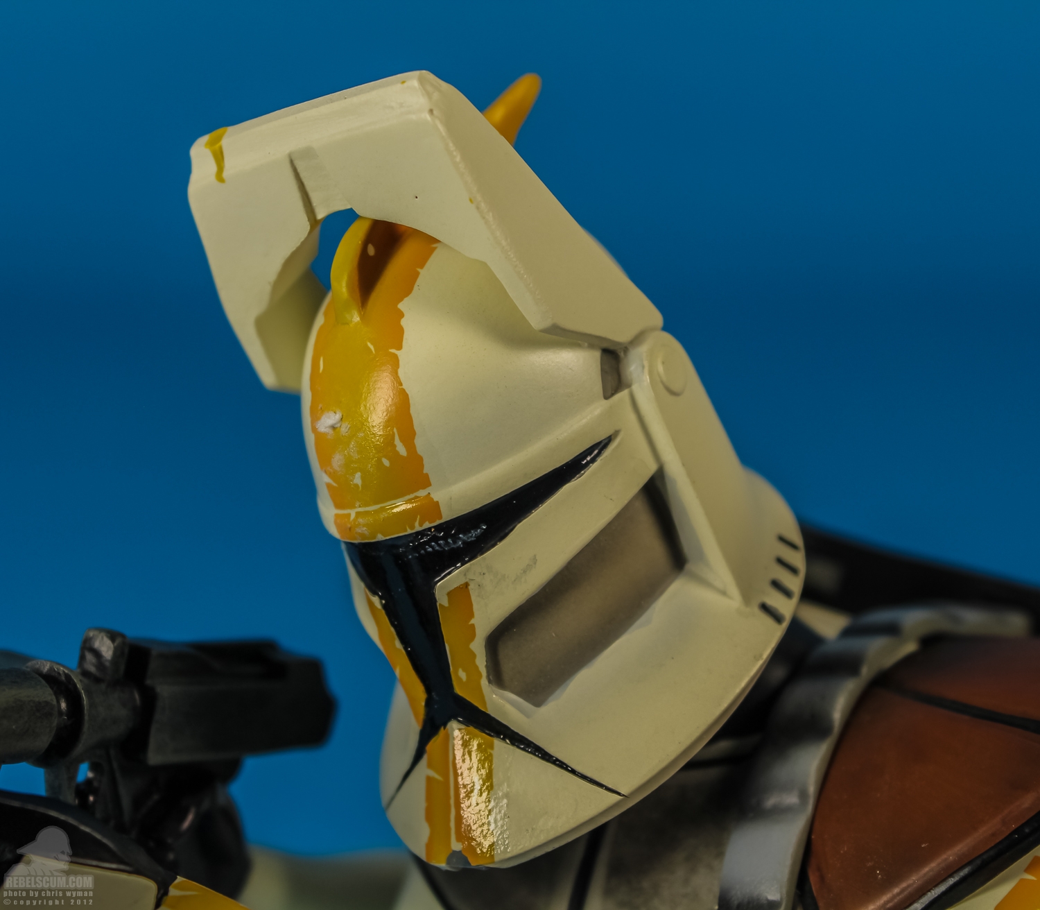 Commander_Bly_The_Clone_Wars_Mini_Bust_Gentle_Giant-10.jpg