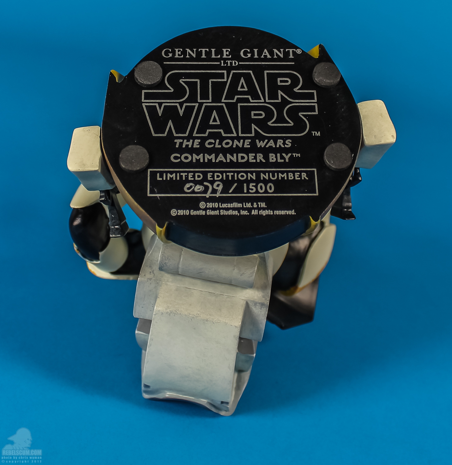 Commander_Bly_The_Clone_Wars_Mini_Bust_Gentle_Giant-14.jpg