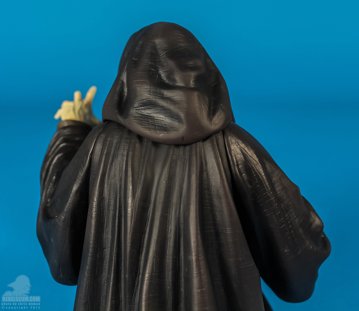 Emperor_Palpatine_Mini_Bust_Gentle_Giant-08.jpg