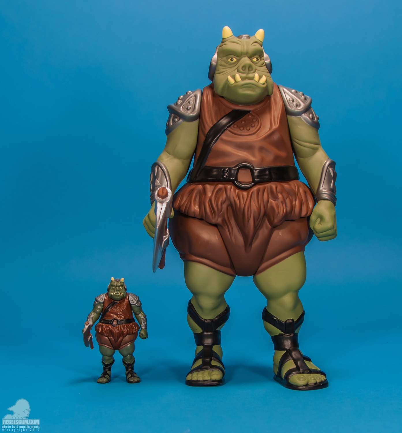 Gamorrean_Guard_Jumbo_Kenner_Figure_Gentle_Giant_Ltd-011.jpg