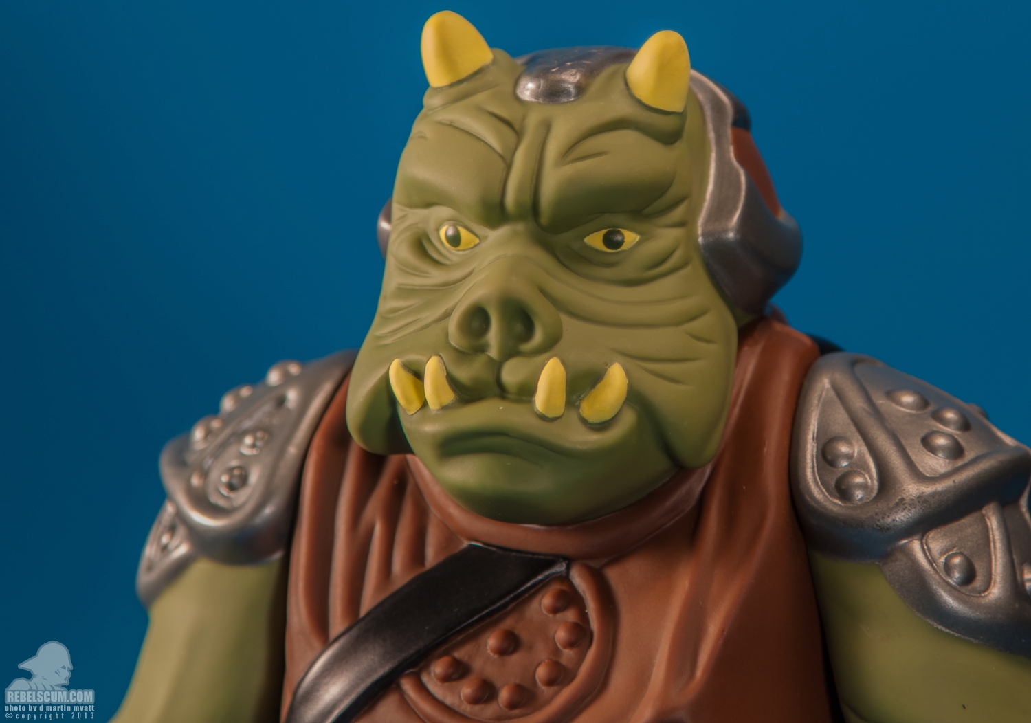 Gamorrean_Guard_Jumbo_Kenner_Figure_Gentle_Giant_Ltd-012.jpg