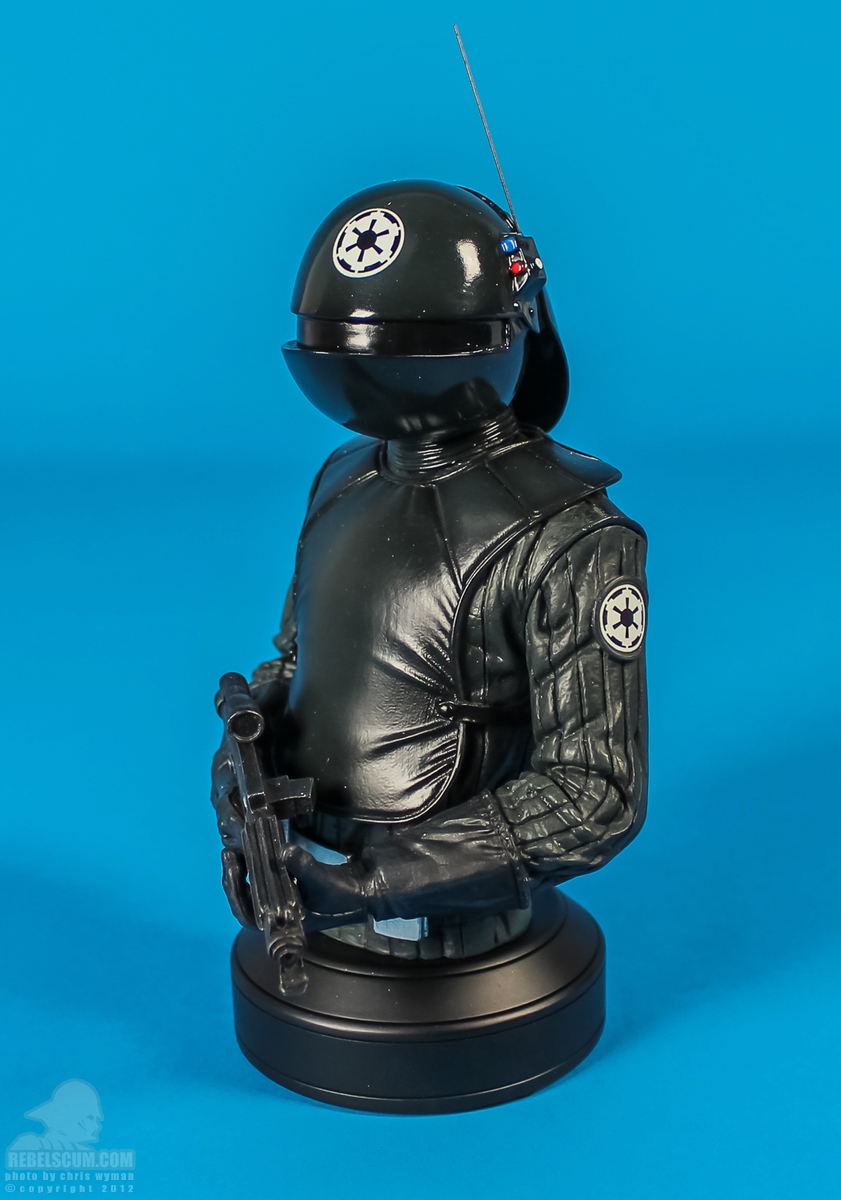 Imperial_Gunner_Mini_Bust_Gentle_Giant-03.jpg