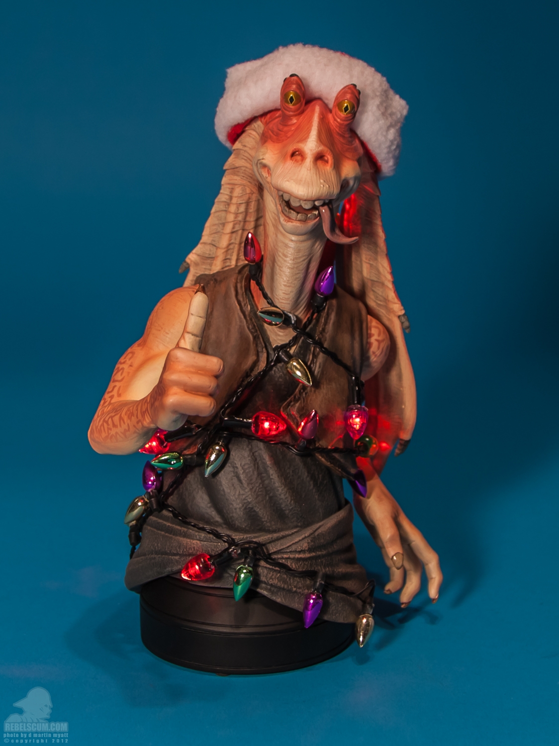 Jar_Jar_Binks_Seasons_Greetings_Holiday_Gift_Mini_Bust_Gentle_Giant-12.jpg