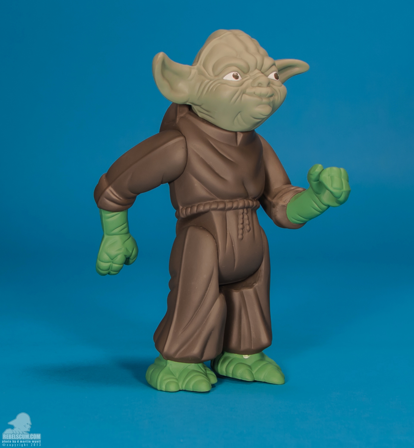 Yoda_Brown_Snake_Gentle_Giant_Kenner_Jumbo-06.jpg