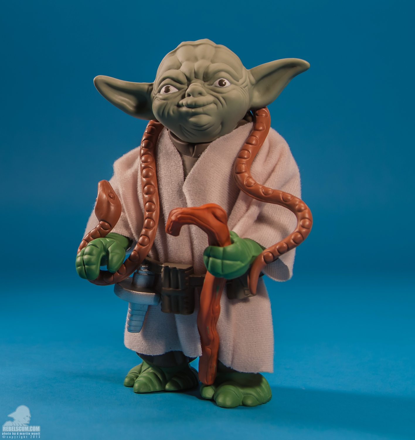 Yoda_Brown_Snake_Gentle_Giant_Kenner_Jumbo-16.jpg