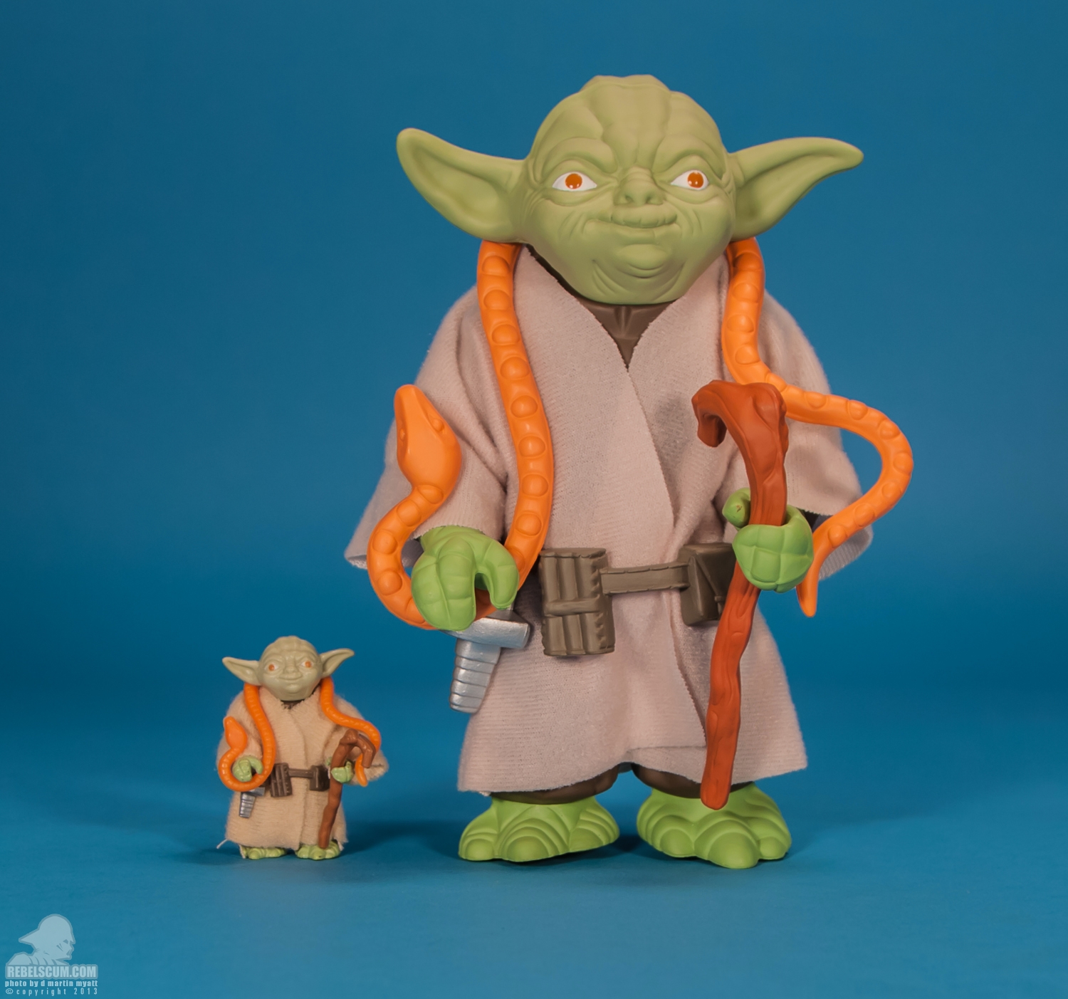 Yoda_Orange_Snake_Gentle_Giant_Kenner_Jumbo-14.jpg