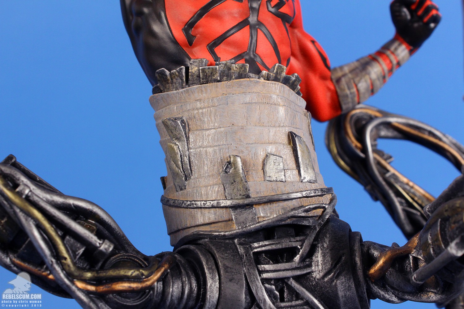 Darth-Maul-With-Mecha-Legs-Statue-013.jpg