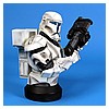 Republic-Commando-With-Light-Up-Visor-Mini-Bust-Gentle-Giant-Ltd-002.jpg