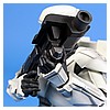 Republic-Commando-With-Light-Up-Visor-Mini-Bust-Gentle-Giant-Ltd-011.jpg