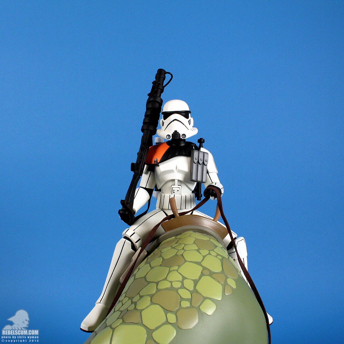 Sandtrooper-On-Dewback-Limited-Edition-Maquette-005.jpg