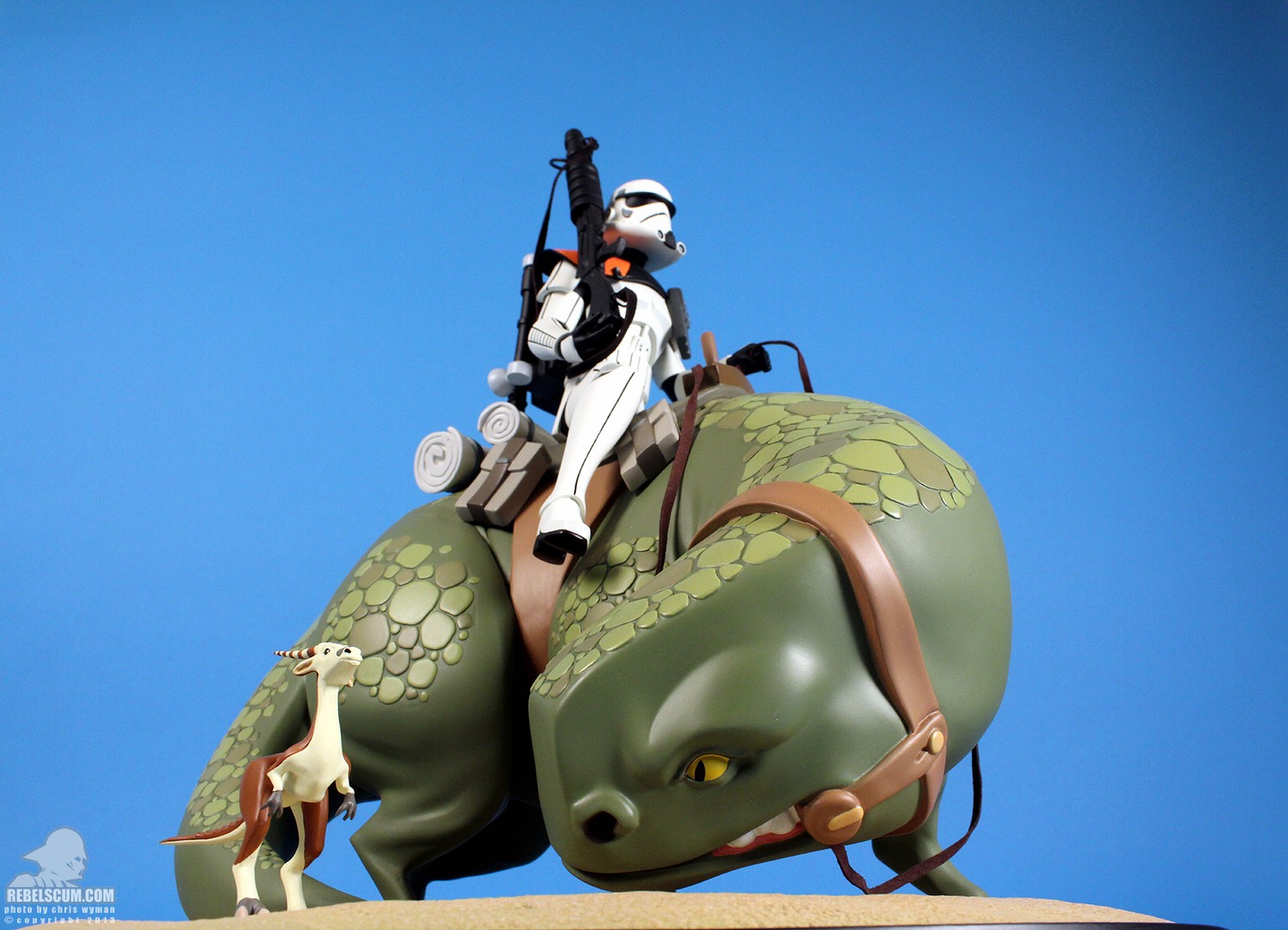 Sandtrooper-On-Dewback-Limited-Edition-Maquette-015.jpg