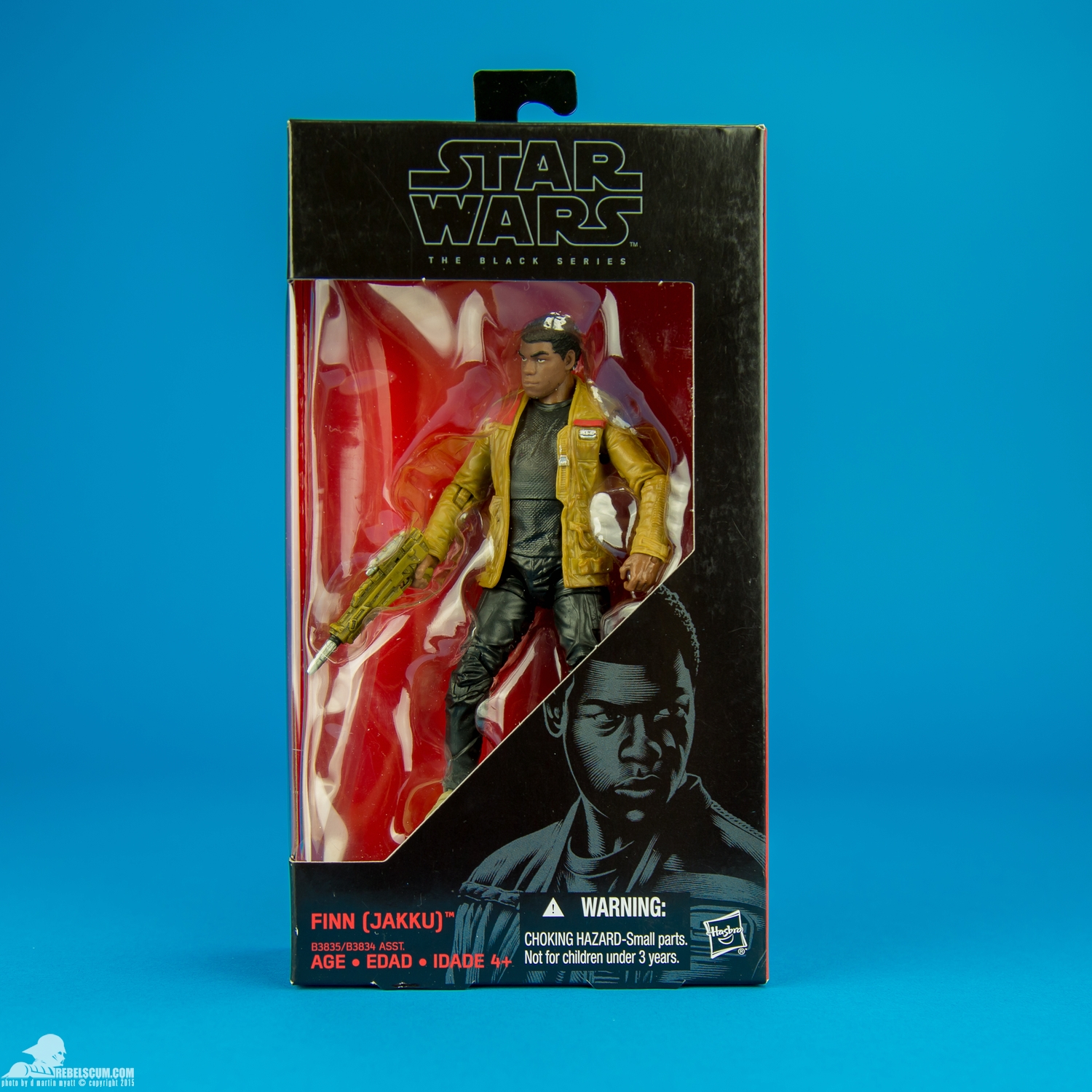 01-Finn-Jakku-The-Black-Series-Star-Wars-Hasbro-2015-013.jpg