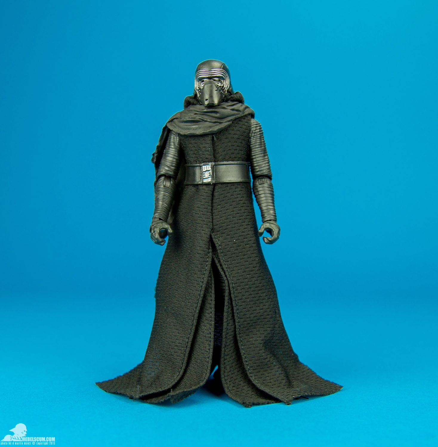 03-Kylo-Ren-The-Black-Series-Star-Wars-Hasbro-2015-005.jpg