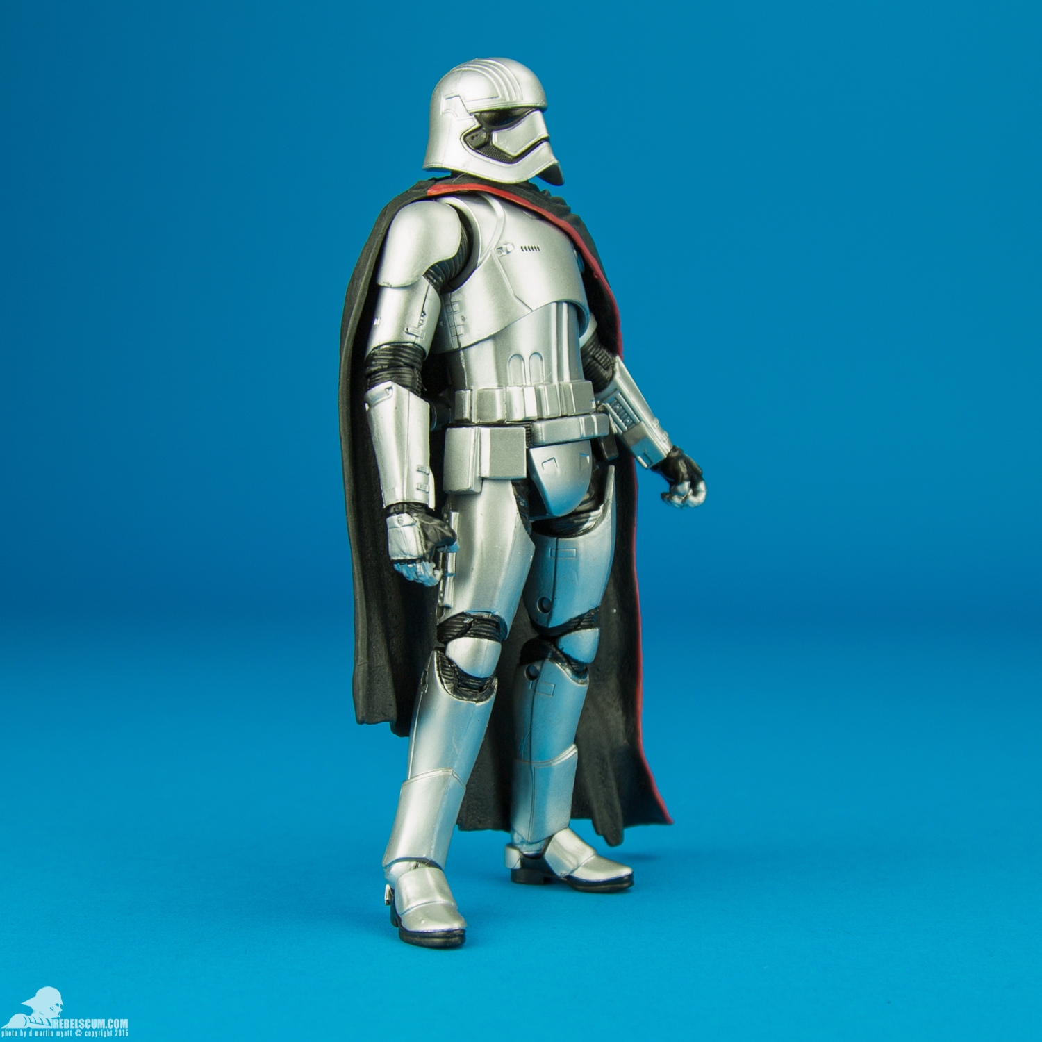 06-Captain-Phasma-The-Black-Series-6-inch-Hasbro-002.jpg