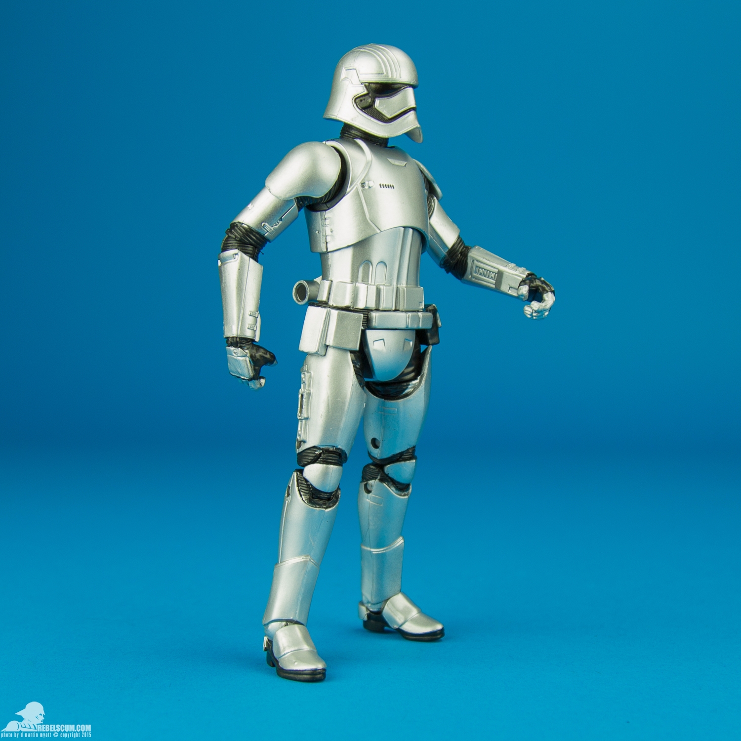 06-Captain-Phasma-The-Black-Series-6-inch-Hasbro-006.jpg