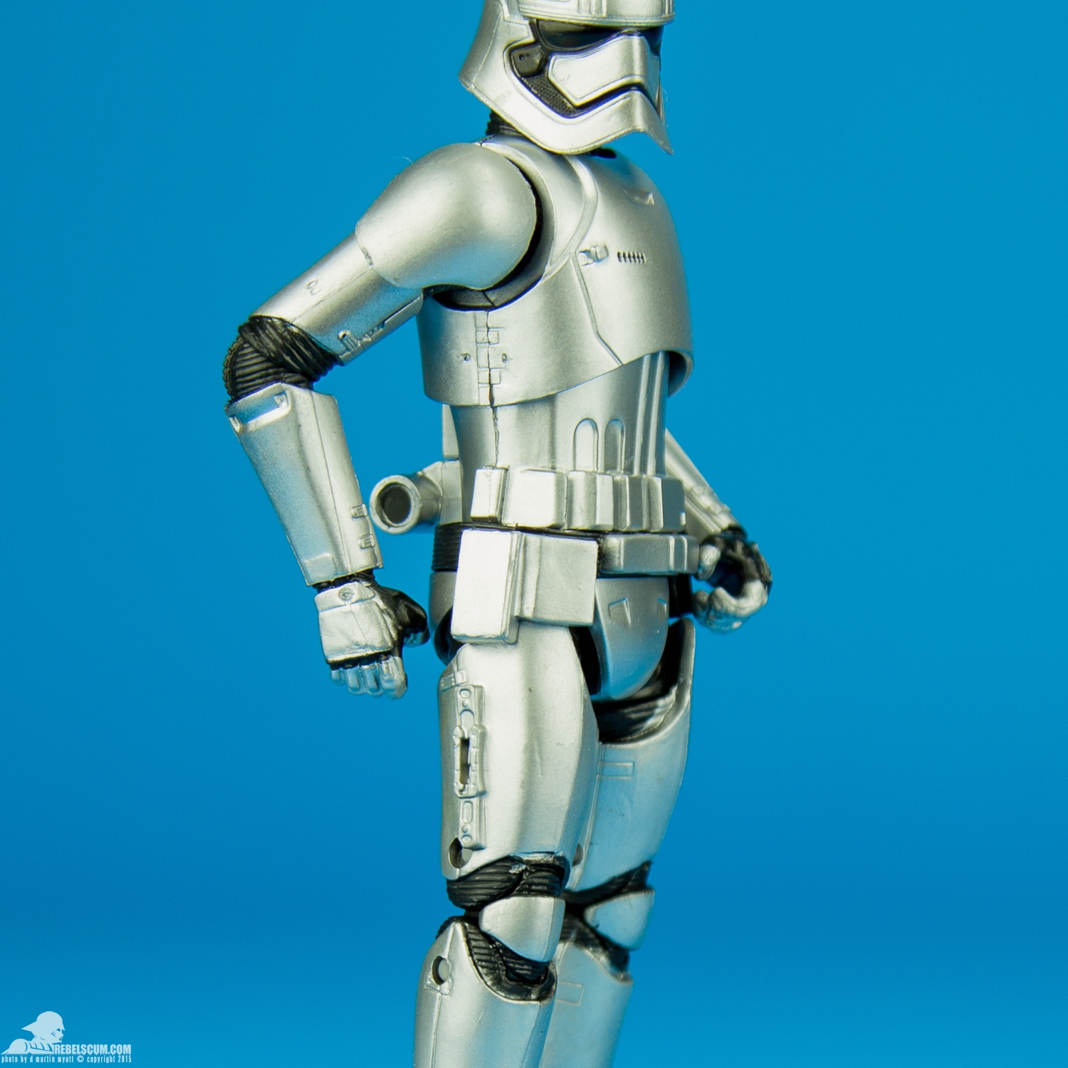 06-Captain-Phasma-The-Black-Series-6-inch-Hasbro-010.jpg