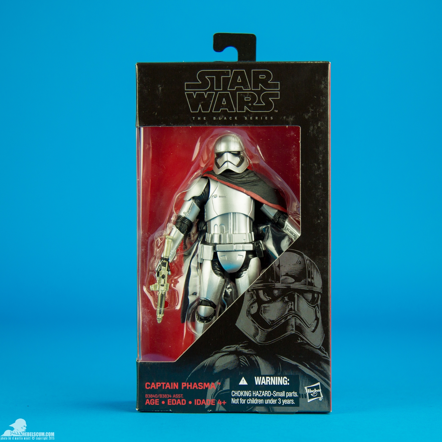 06-Captain-Phasma-The-Black-Series-6-inch-Hasbro-015.jpg