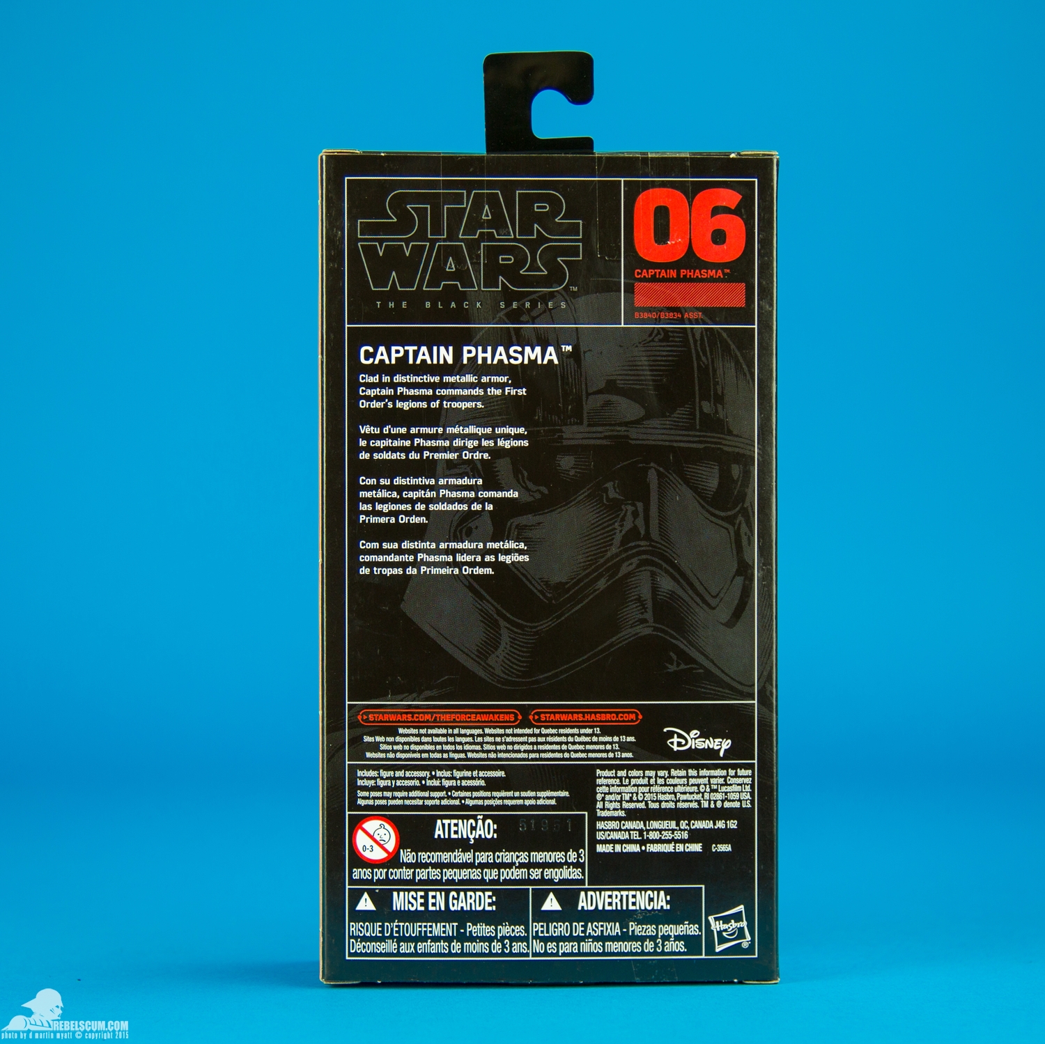 06-Captain-Phasma-The-Black-Series-6-inch-Hasbro-018.jpg