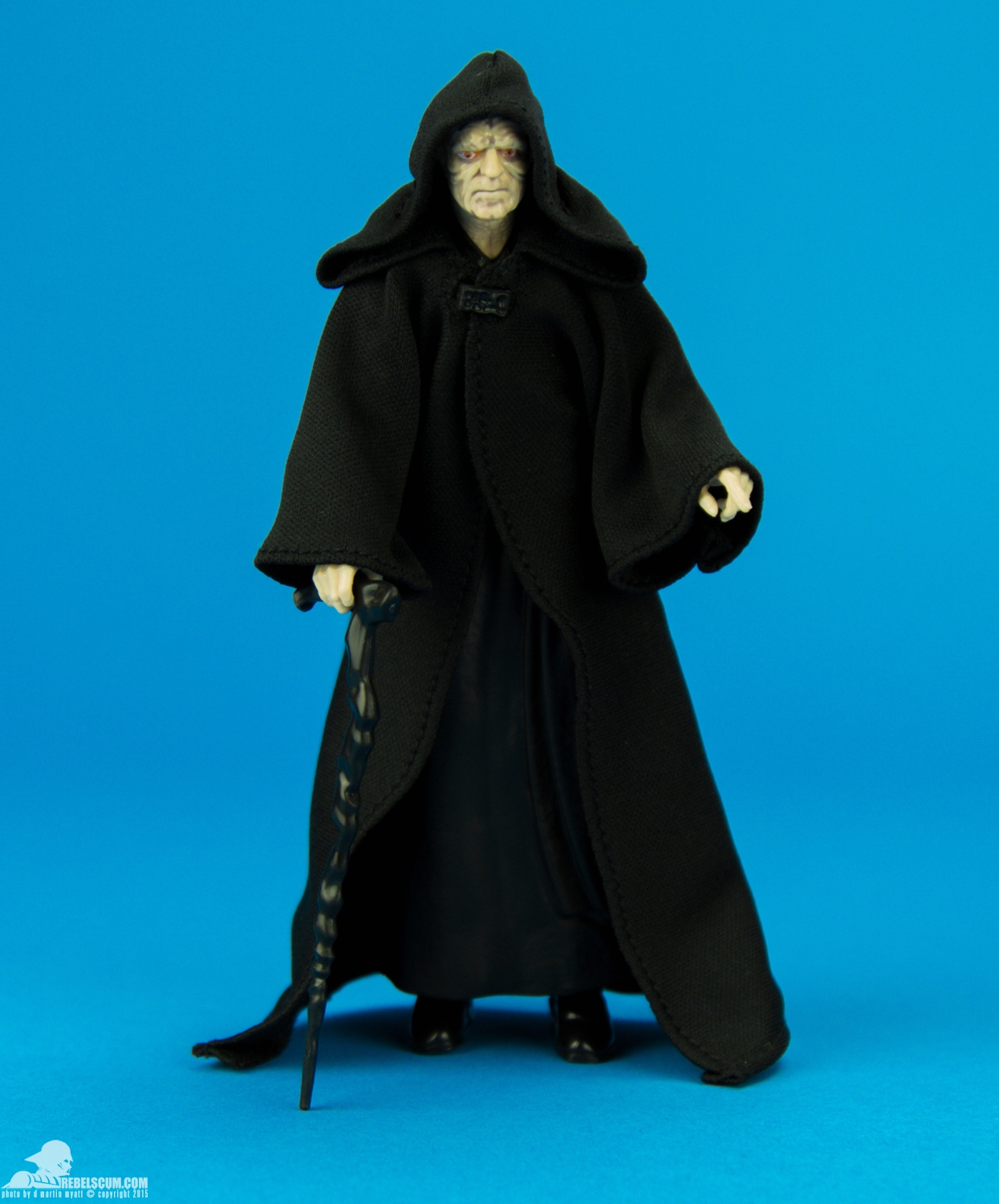 11-Emperor-Palpatine-6-inch-The-Black-Series-005.jpg