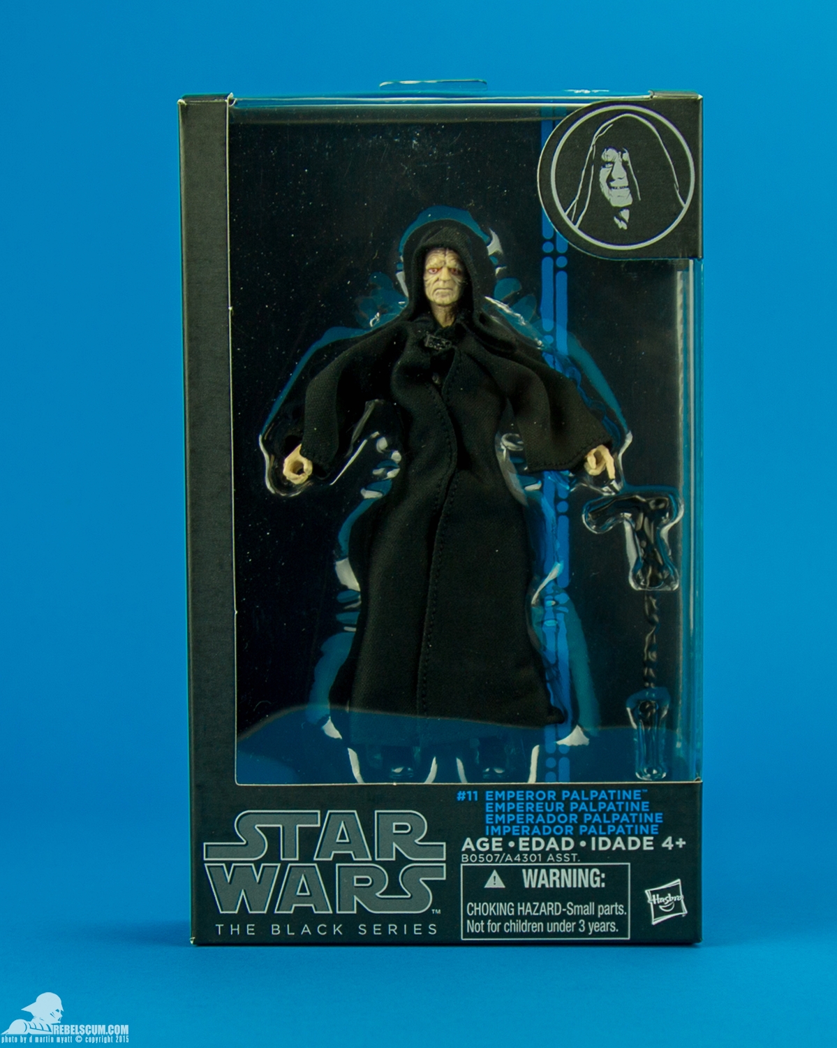 11-Emperor-Palpatine-6-inch-The-Black-Series-013.jpg