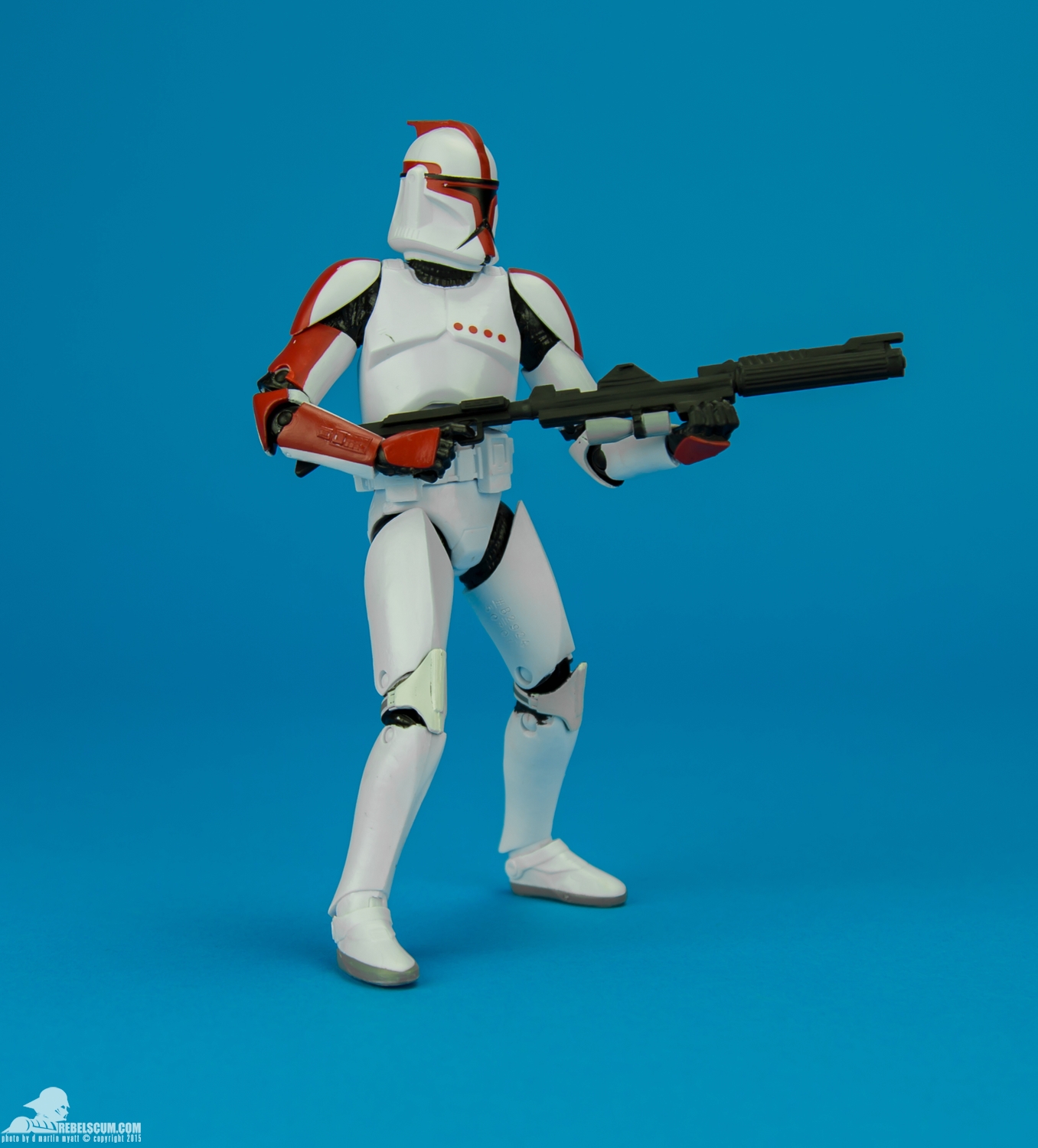 13-Clone-Trooper-Captain-6-inch-The-Black-Series-007.jpg