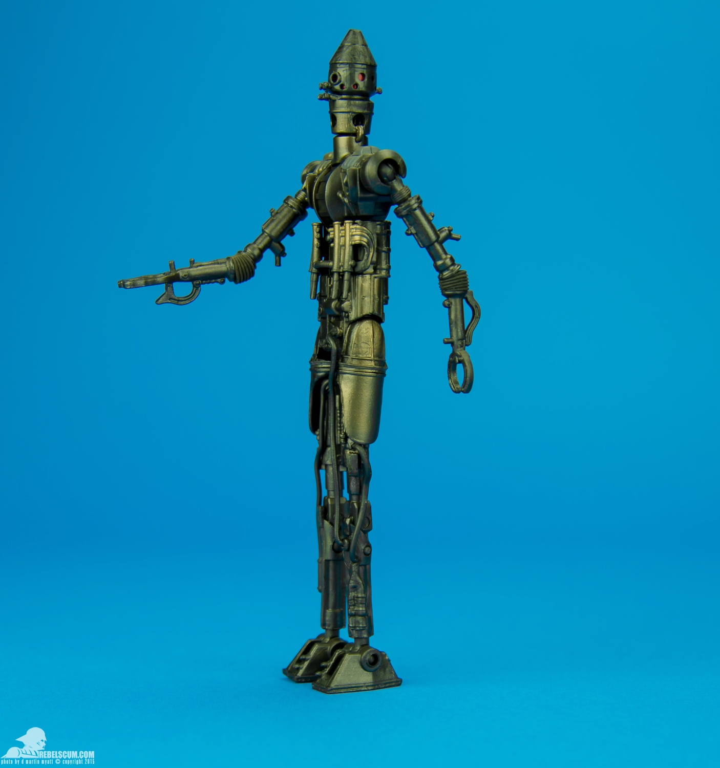 15-IG-88-6-inch-The-Black-Series-Star-Wars-Hasbro-003.jpg