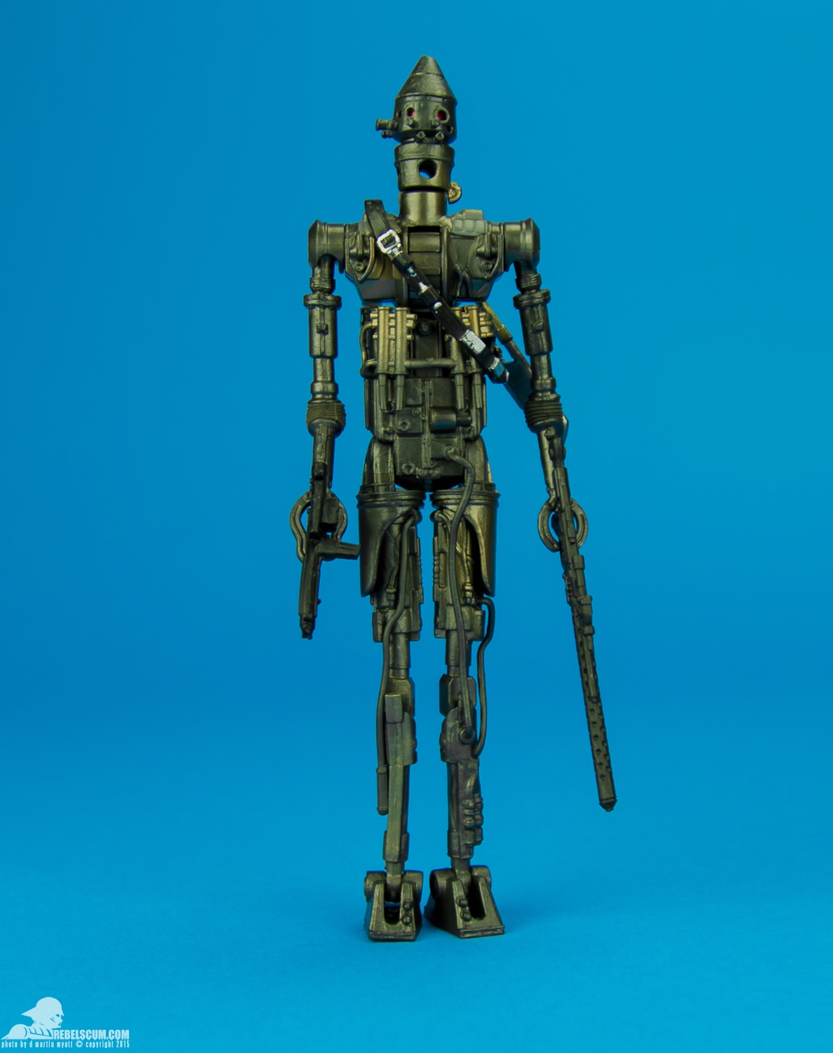 15-IG-88-6-inch-The-Black-Series-Star-Wars-Hasbro-005.jpg