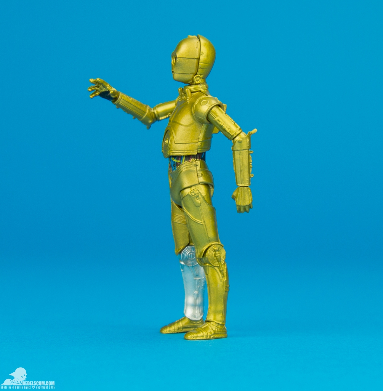 16-C-3PO-The-Black-Series-Star-Wars-003.jpg