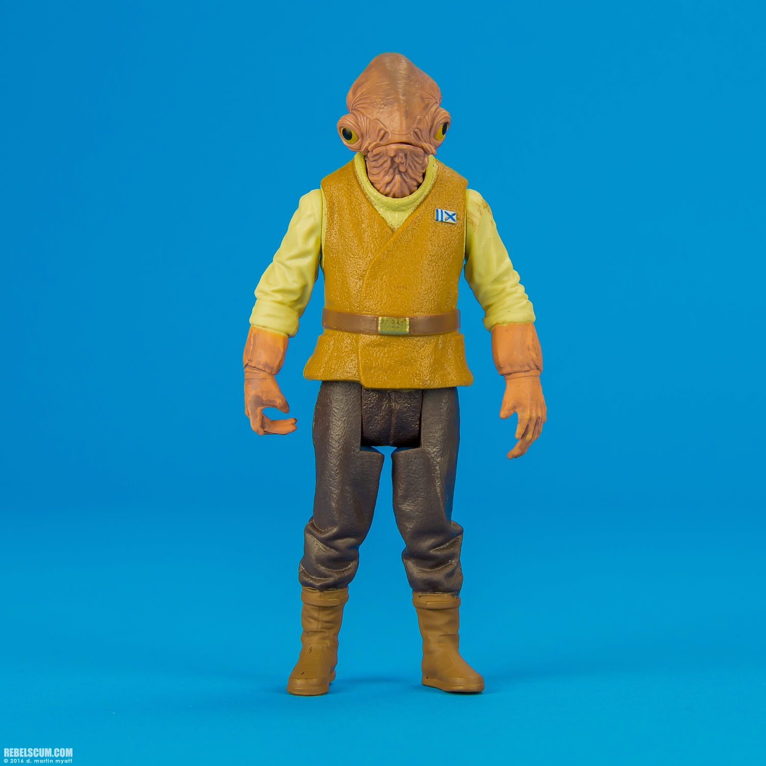 Admiral-Ackbar-The-Force-Awakens-Hasbro-001.jpg