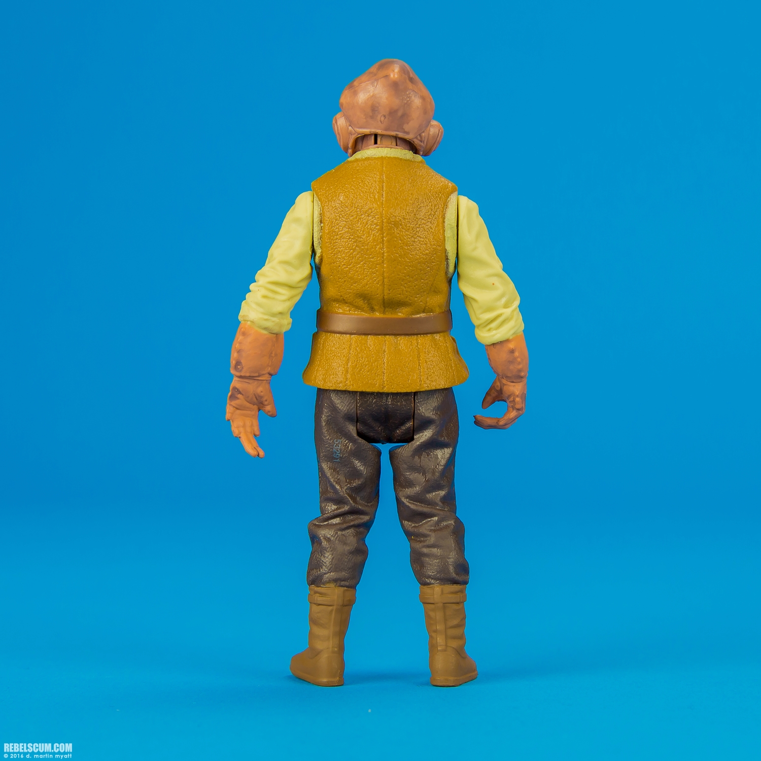 Admiral-Ackbar-The-Force-Awakens-Hasbro-004.jpg