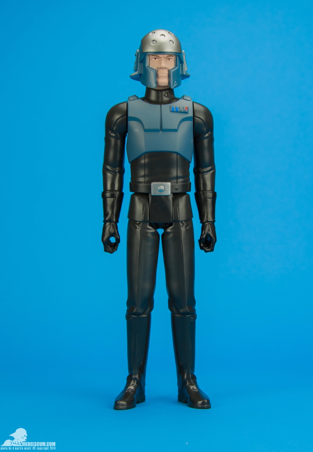Agent-Kallus-Star-Wars-Rebels-Hero-Series-Figure-001.jpg