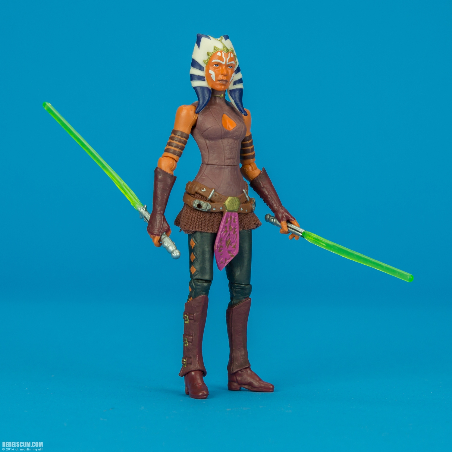 Ahsoka-Tano-The-Black-Series-Walmart-Star-Wars-Hasbro-007.jpg