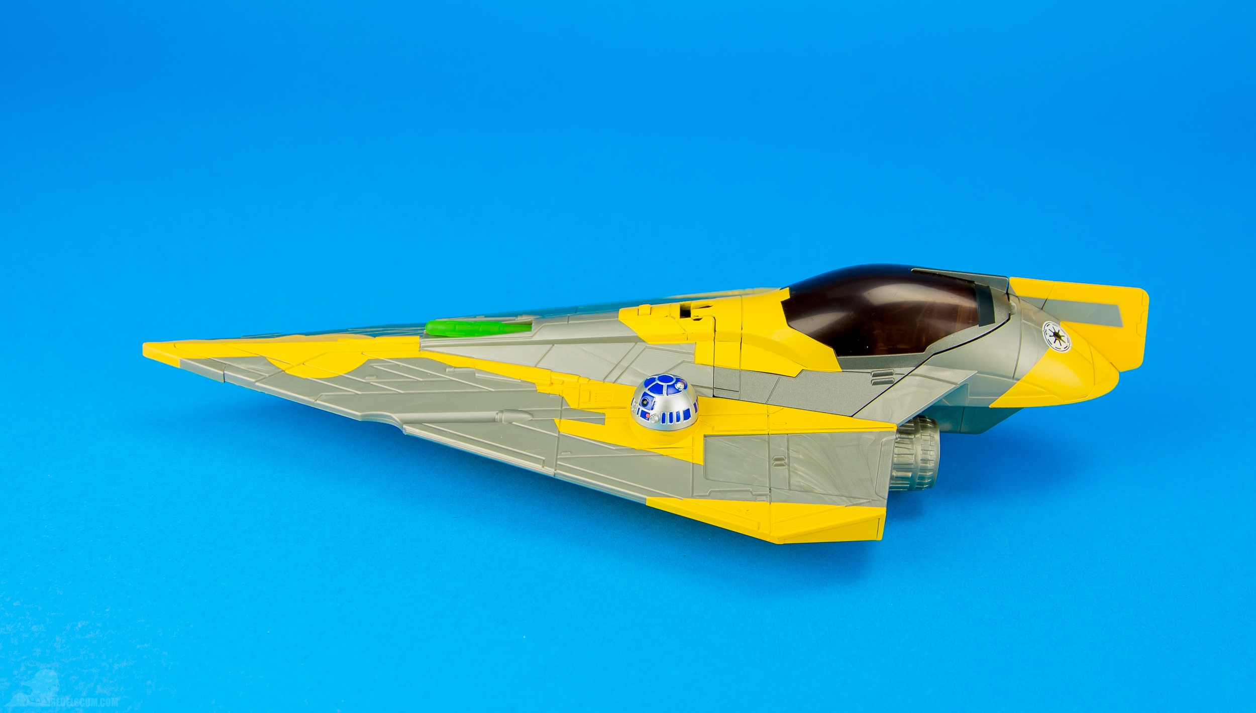 Anakin-Jedi-Starfighter-2014-Saga-Legends-Class-II-003.jpg