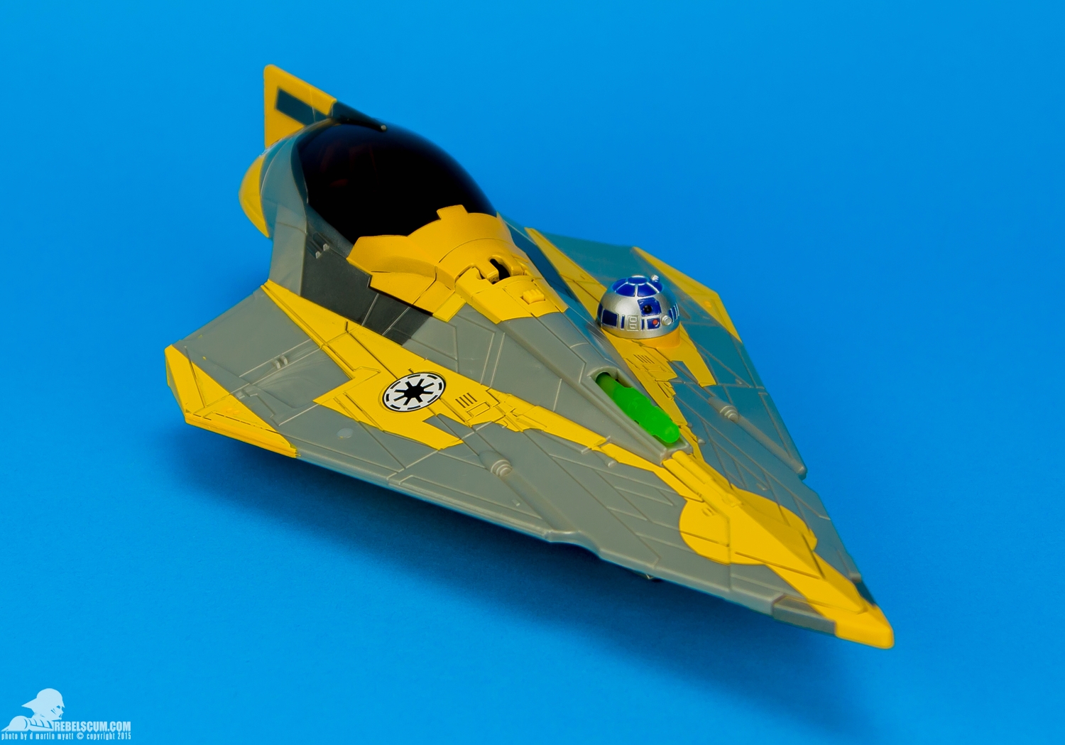 Anakin-Jedi-Starfighter-Rebels-class-II-Vehicle-2014-005.jpg