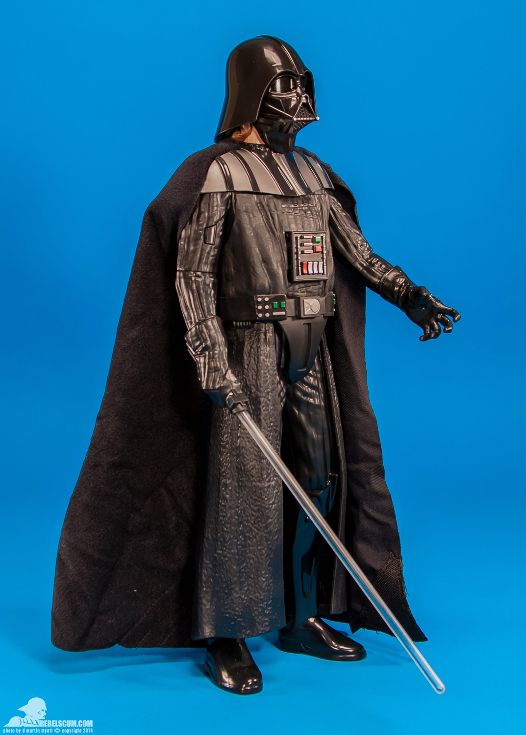 Anakin-To-Darth-Vader-12-Inch-Figure-Hasbro-002.jpg