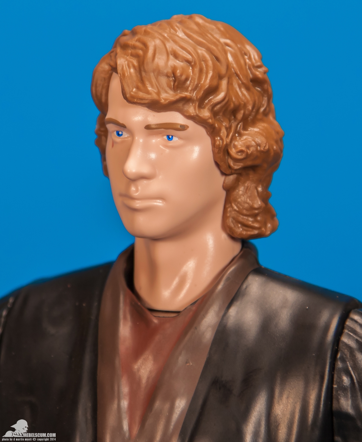 Anakin-To-Darth-Vader-12-Inch-Figure-Hasbro-011.jpg