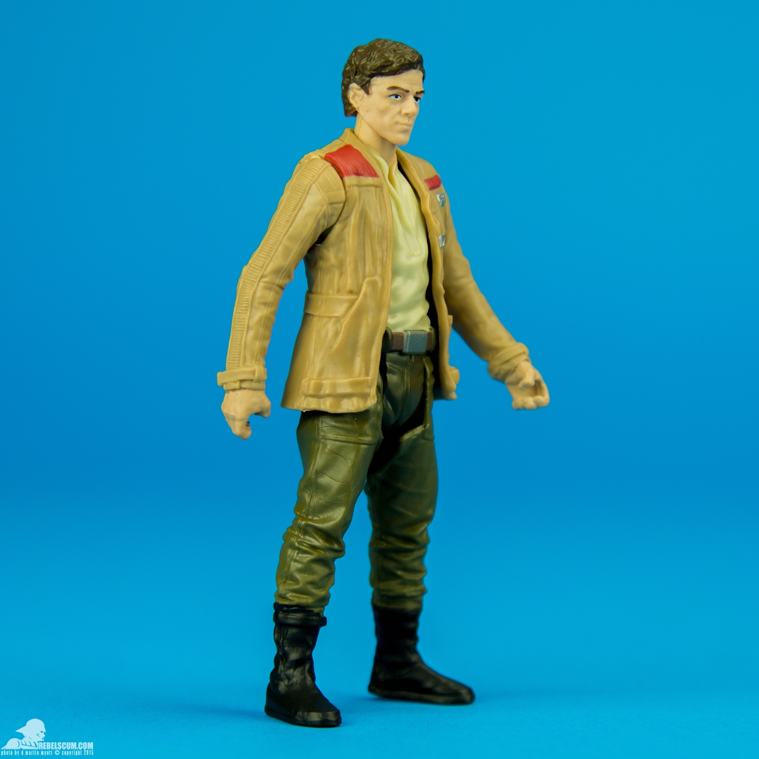 Armor-Up-Poe-Dameron-The-Force-Awakens-Hasbro-002.jpg