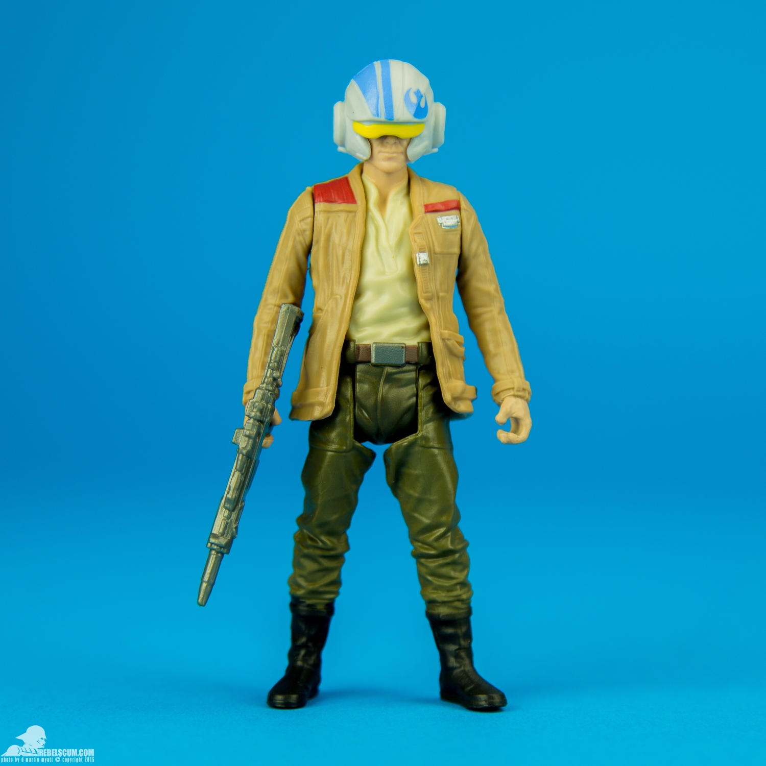 Armor-Up-Poe-Dameron-The-Force-Awakens-Hasbro-010.jpg