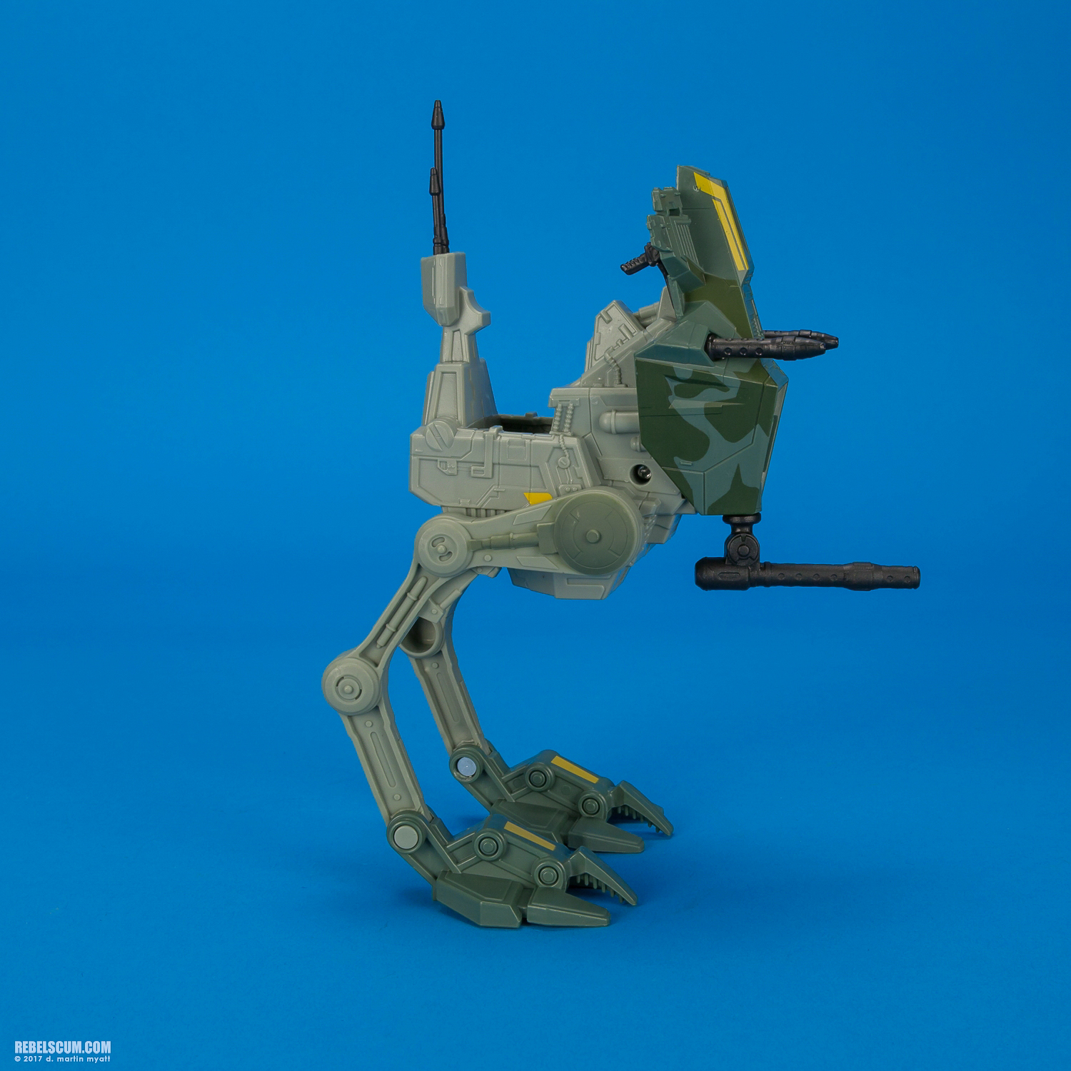 Assault-Walker-Rogue-One-B3717-B3716-Hasbro-006.jpg