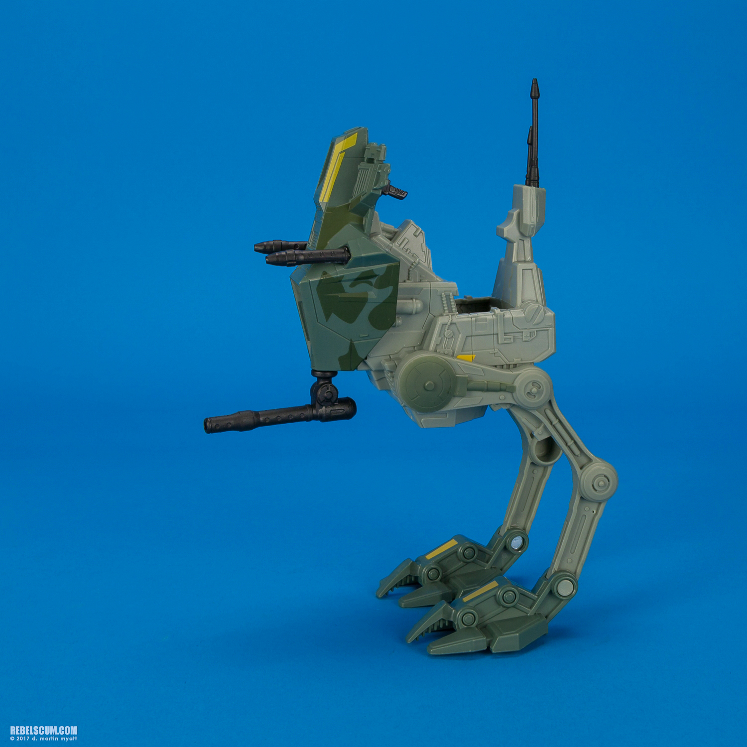 Assault-Walker-Rogue-One-B3717-B3716-Hasbro-007.jpg